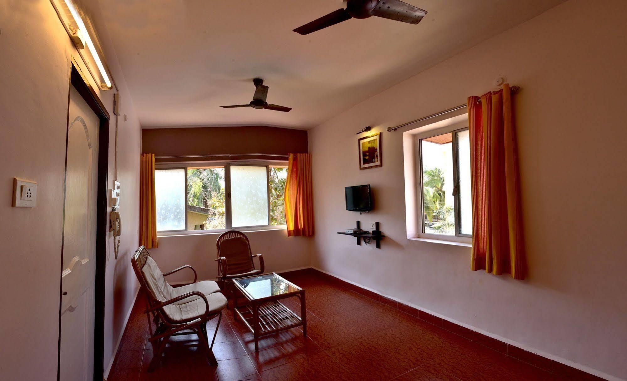 Colva Holiday Homes Benaulim Exterior photo